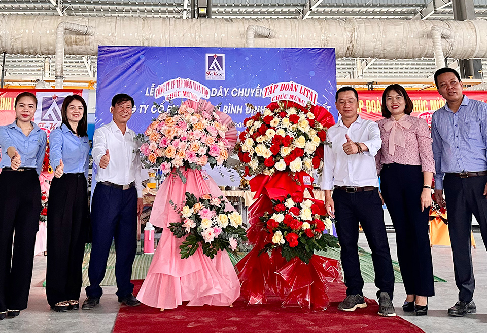 力泰&越南TAKAO日產150000片西瓦整線項目成功點火！