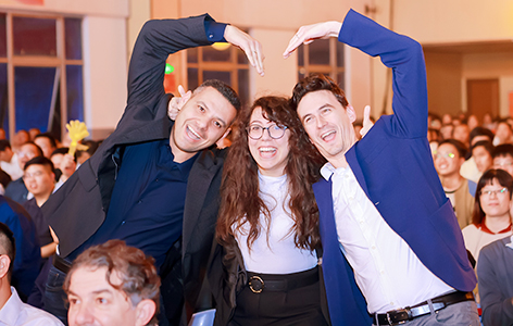 意大利員工參與節目互動